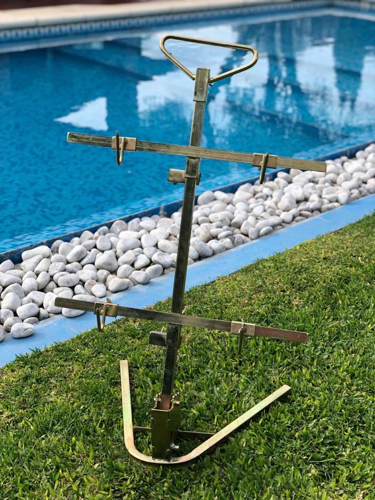 Estaca Cruz Hierro 80cm