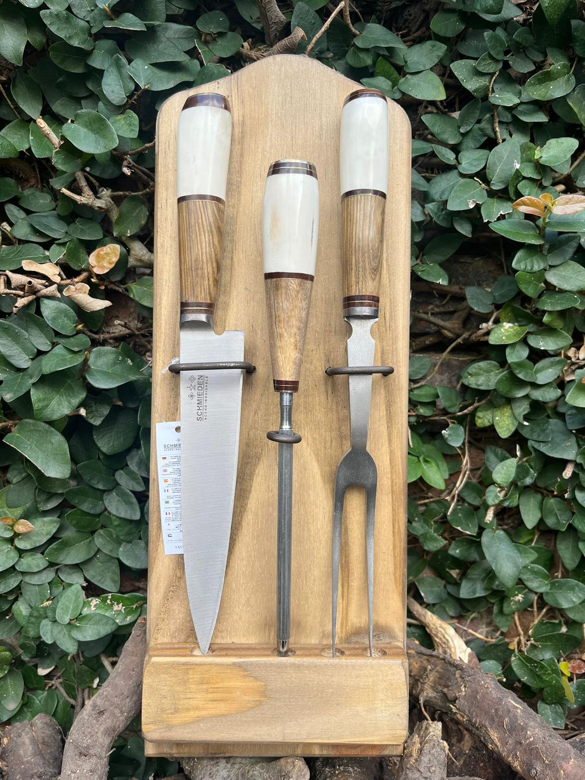 Juego de Tenedor y Cuchillo con Soporte